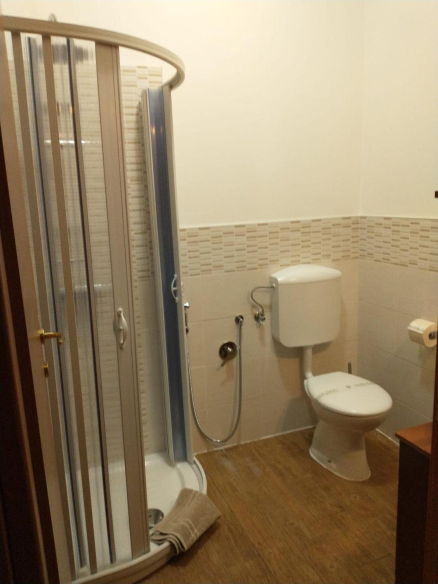 B&B Dalla Zia Bari Bagian luar foto